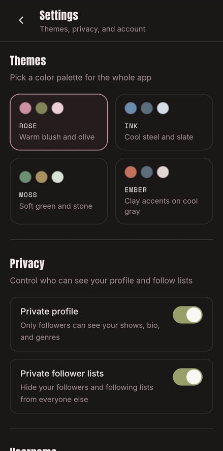 Settings screen with four color themes and privacy toggles